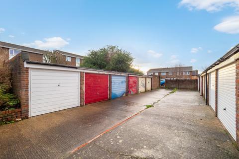 18 Chartwell Place, Cheam, Sutton, SM3 9TD