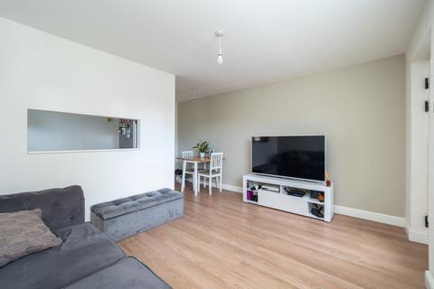 15 Ennerdale Close, Cheam, Sutton, SM1 2JP
