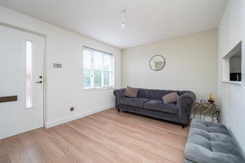 15 Ennerdale Close, Cheam, Sutton, SM1 2JP