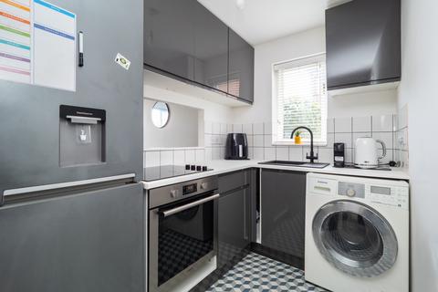 15 Ennerdale Close, Cheam, Sutton, SM1 2JP