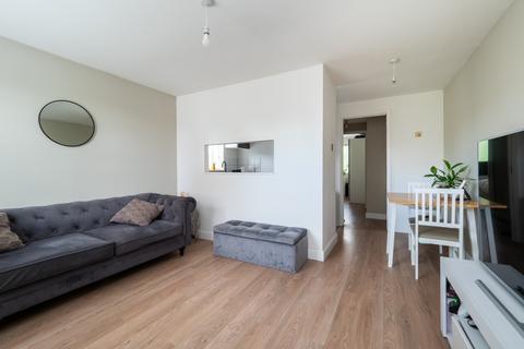 15 Ennerdale Close, Cheam, Sutton, SM1 2JP