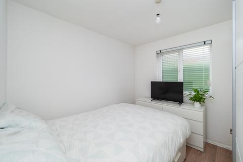 15 Ennerdale Close, Cheam, Sutton, SM1 2JP