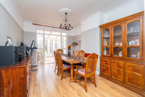 179 Alberta Avenue, Cheam, Sutton, SM1 2LH