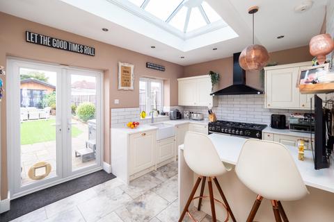 109 Brocks Drive, Cheam, Sutton, SM3 9UW