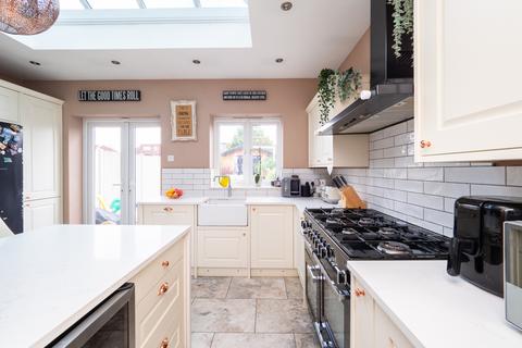 109 Brocks Drive, Cheam, Sutton, SM3 9UW