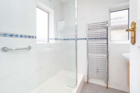 29 Rosedale Road, Epsom, KT17 2JQ