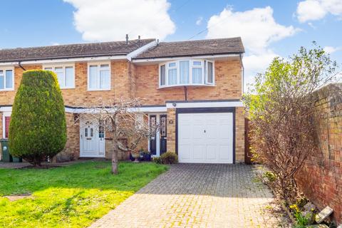 1d Hilldale Road, Cheam, Sutton, SM1 2JA