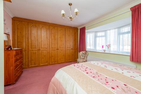 1d Hilldale Road, Cheam, Sutton, SM1 2JA