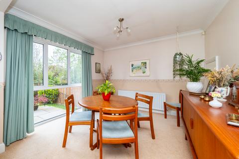 12c York Road, Sutton, SM2 6HG