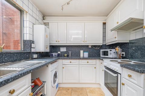 119 Homefield Park, Sutton, SM1 2DY
