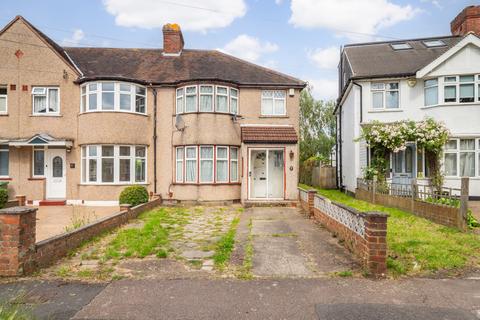 46 Kew Crescent, Cheam, Sutton, SM3 9RT