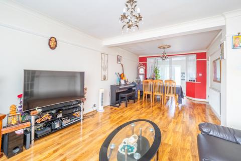 46 Kew Crescent, Cheam, Sutton, SM3 9RT