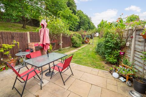 10 Matlock Gardens, Cheam, Sutton, SM3 9SR