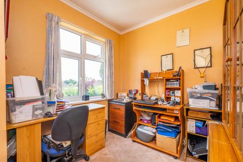 5 Belmont Rise, Cheam, Sutton, SM2 6EJ