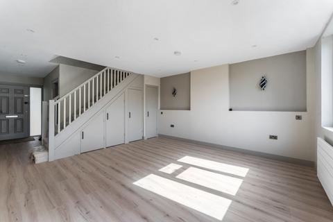 95 Brookfields Avenue, Mitcham, CR4 4BQ