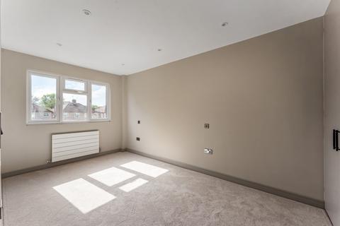 95 Brookfields Avenue, Mitcham, CR4 4BQ