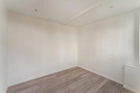 95 Brookfields Avenue, Mitcham, CR4 4BQ