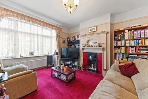 62 Bond Road, Mitcham, CR4 3HF