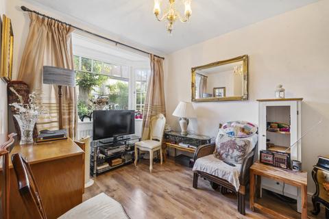 2 Sirdar Road, Mitcham, CR4 2BX