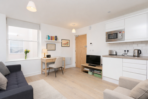 1 bedroom apartment for sale, Cricket Green, Mitcham CR4