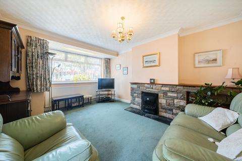 62 Almond Way, Mitcham, CR4 1LN