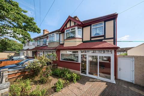 62 Almond Way, Mitcham, CR4 1LN
