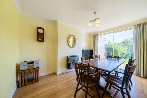 62 Almond Way, Mitcham, CR4 1LN