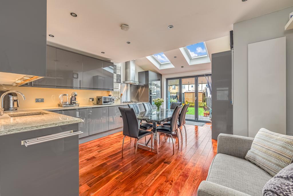 Kitchen / Diner