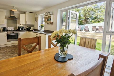 35 Cecil Griffiths Close, Tonna, Neath, SA11 3FF