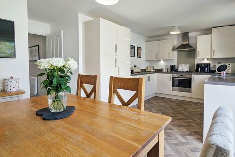 35 Cecil Griffiths Close, Tonna, Neath, SA11 3FF
