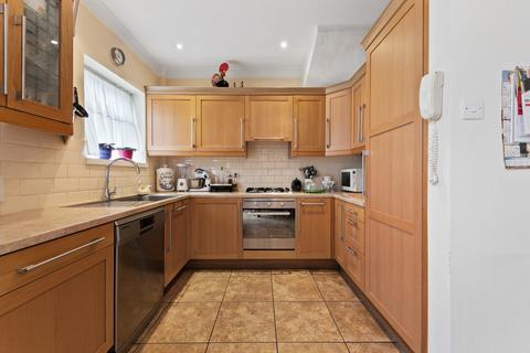 165 Manor Road, Mitcham, CR4 1JT