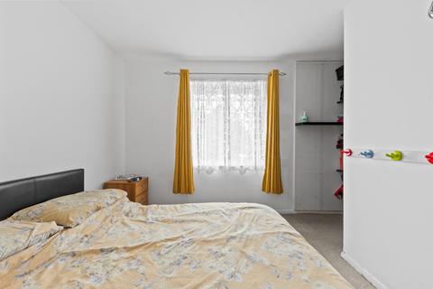 102 Berkshire Way, Mitcham, CR4 1QT