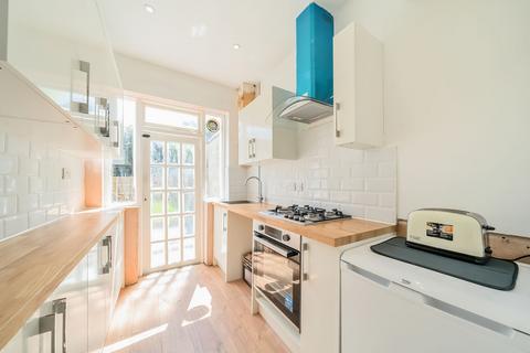 35 Fernlea Road, Mitcham, CR4 2HF