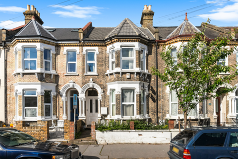 2 bedroom maisonette for sale, Gonville Road, Thornton Heath CR7