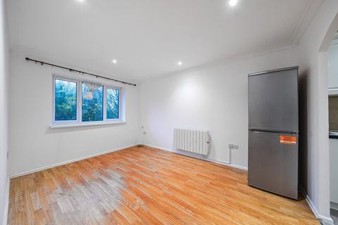 1 bedroom apartment for sale, Heathfield Drive, Colliers Wood Borders CR4