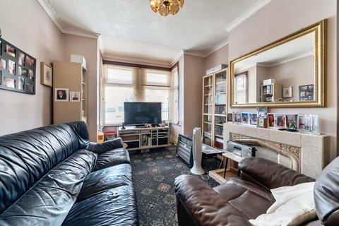 3 bedroom terraced house for sale, Fernlea Road, Tooting Borders CR4