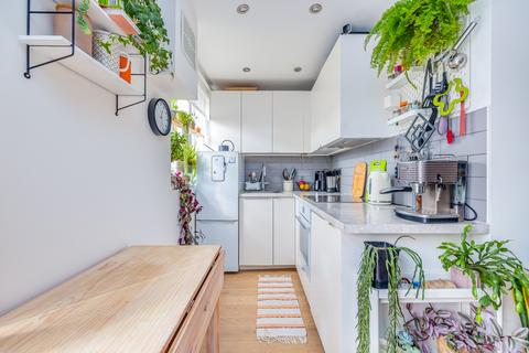 22 Hyde Walk, Morden, SM4 6LR