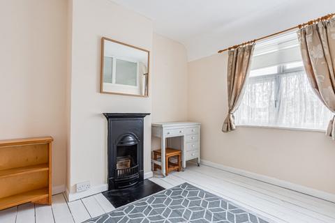 178 Abbotsbury Road, Morden, SM4 5JS