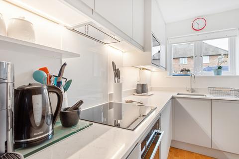 154b Abbotsbury Road, Morden, SM4 5JX