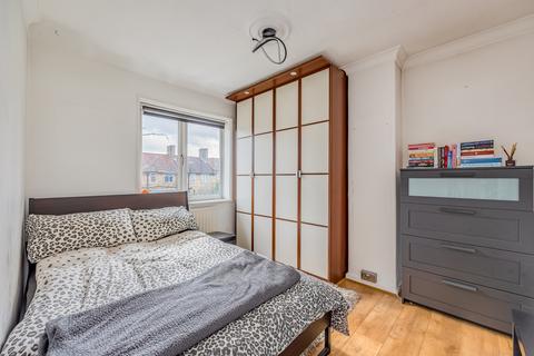29 Neath Gardens, Morden, SM4 6JN