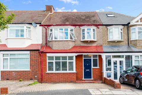 3 bedroom terraced house for sale, Greenwood Close, Morden SM4