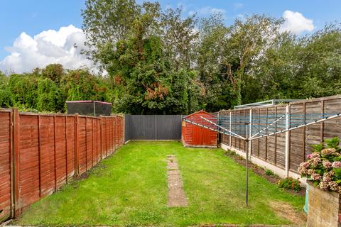 214 Glastonbury Road, Morden, SM4 6PG