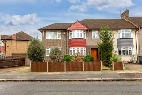 4 bedroom end of terrace house for sale, Shaldon Drive, Morden SM4