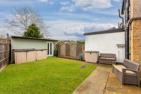 4 bedroom end of terrace house for sale, Shaldon Drive, Morden SM4