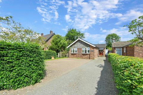 3 bedroom detached bungalow for sale, Rake Road, Liss GU33