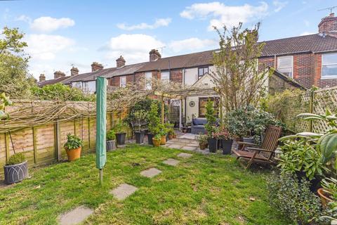 4 bedroom terraced house for sale, Osborne Road, Petersfield GU32