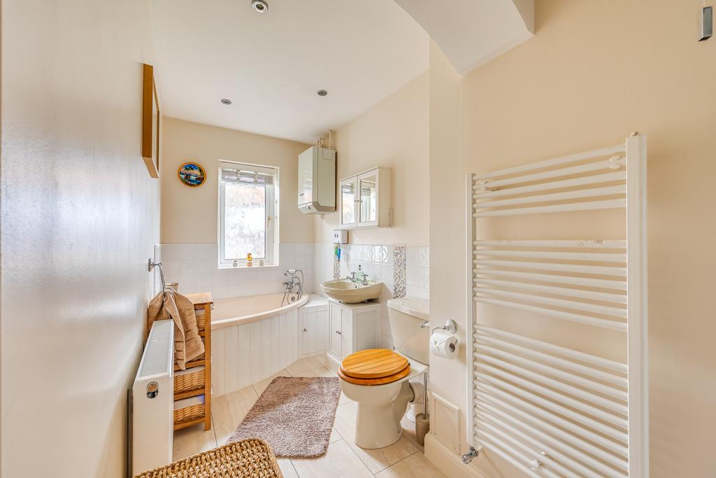 Picture No. 04