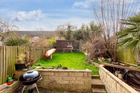19 Evesham Road, Morden, SM4 6PP
