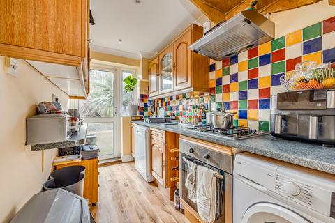 19 Evesham Road, Morden, SM4 6PP
