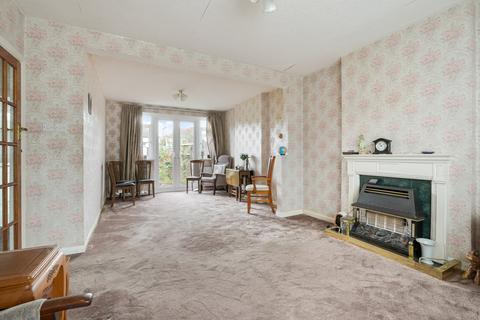 30 Templecombe Way, Morden, SM4 4JG